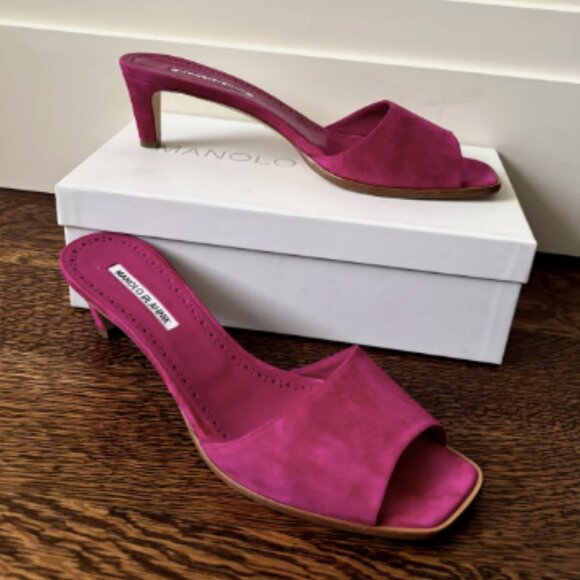 NIB Manolo Blahnik Araspemu Pink Suede Mules - Picture 2 of 6